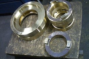 brass_001-300x200